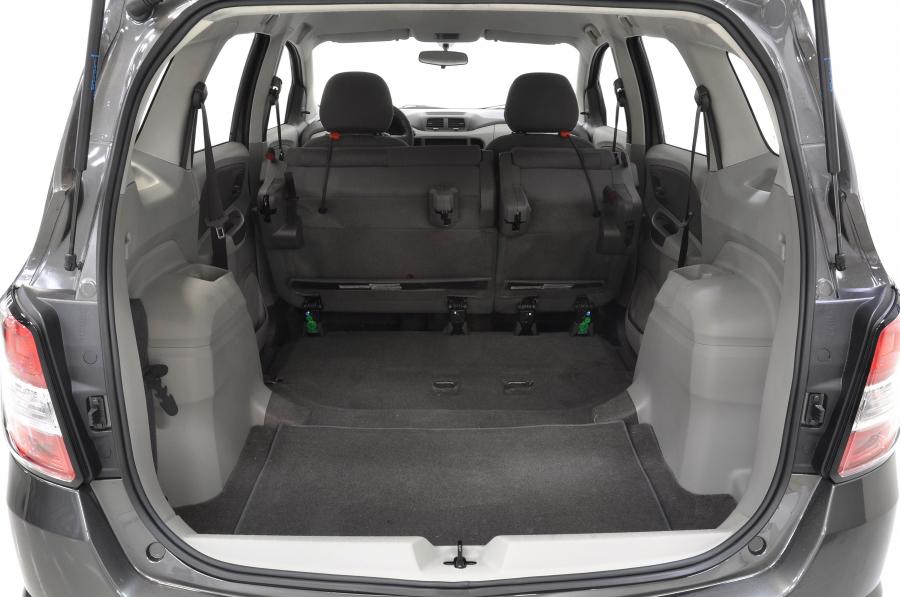 Багажник Chevrolet Spin 2012 года  (фото 6 из 21)